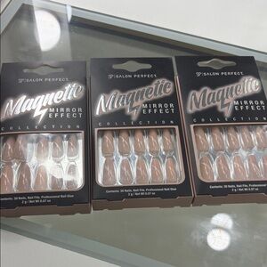 Salon Perfect Magnetic Mirror Effect Nails - Nude